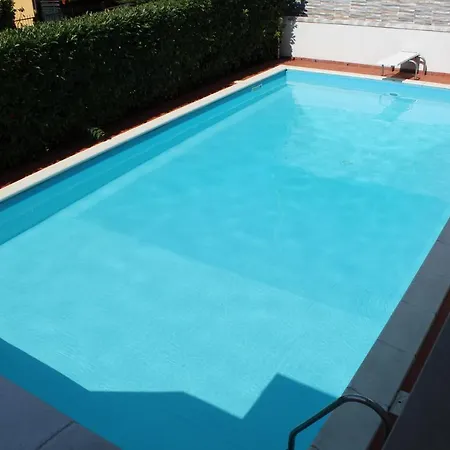 Garda Fantasy Jacuzzi Sauna Piscina Apartment *