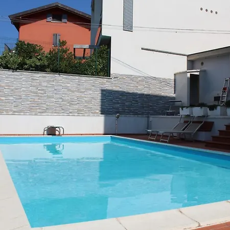 Garda Fantasy Jacuzzi Sauna Piscina *